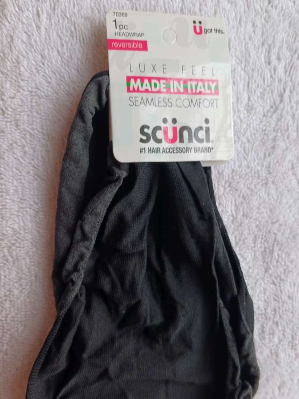 Scunci Luxe Feel Seamless Comfort Black Gray Headwrap Wide Soft Fabric Head Band
